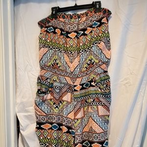 Ladies off-the-shoulder, print jumper